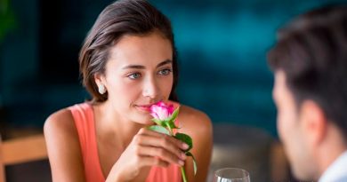 Las mujeres pueden oler si un hombre está soltero, según estudio
