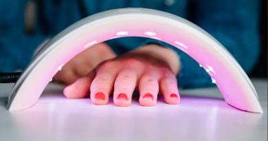 La manicura de gel le sienta 'malamente' a tus manos: descubren que causa muerte celular y mutaciones genéticas