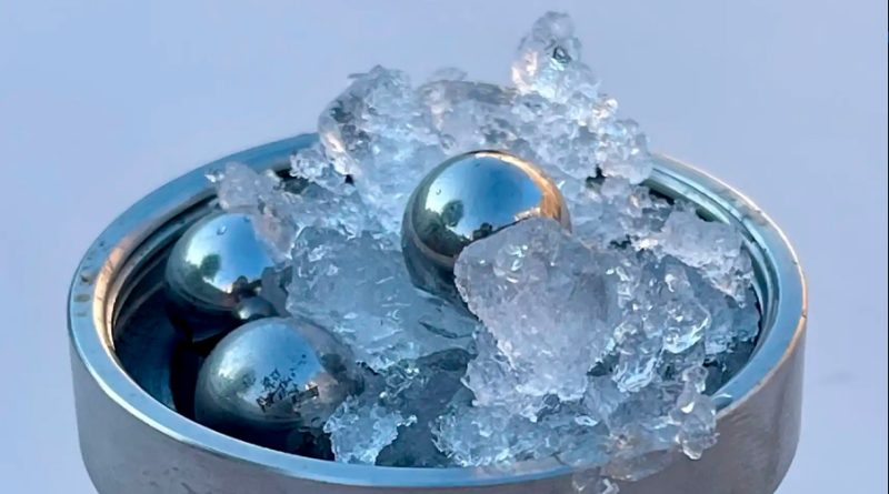 Crean un nuevo tipo de hielo que no existe en la Tierra