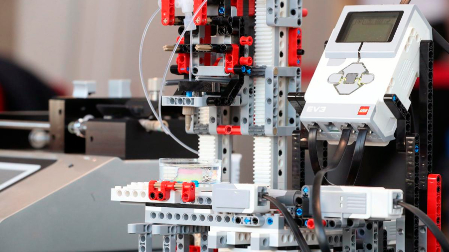 Construyen una impresora de piel humana con Lego y quieren que cada laboratorio use su diseño