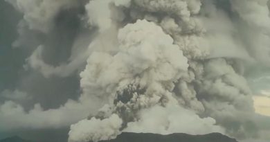 La explosión del volcán de Tonga generó el año pasado olas de hasta 45 metros