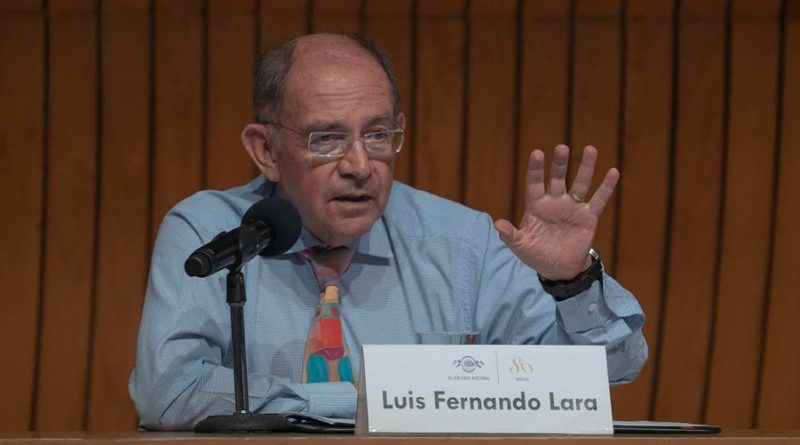 Los juegos verbales surgen del saber hablar una lengua: Luis Fernando Lara