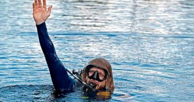 Científico de EU emerge a la superficie tras batir récord mundial bajo el agua: 73 días