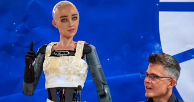 Robots dicen en conferencia ante ONU que un día serán capaces de dirigir el mundo