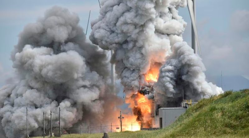 Explosión en un centro de prueba de cohetes espaciales de Japón