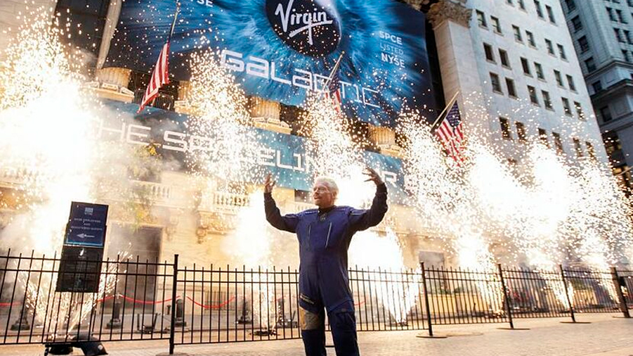 Madre e hija viajarán al espacio tras ganar un sorteo de Virgin Galactic