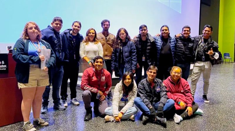 Mat X Space: Jóvenes mexicanos a la conquista del espacio