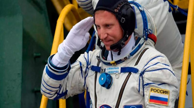 Cosmonauta ruso destaca buenas relaciones entre los tripulantes de la EEI pese a la guerra