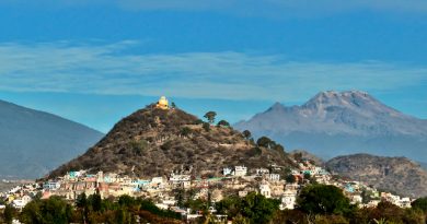 Arqueólogos confirman la existencia de un templo prehispánico en la cima del cerro de San Miguel, en Puebla