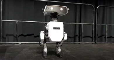Disney crea un robot y quieren hacerlo adorable: 'No se trata solo de caminar, sino de cómo camina'