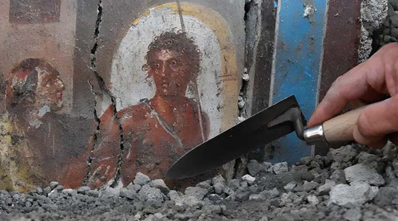 Descubren en Pompeya una casa con frescos mitológicos en sus paredes