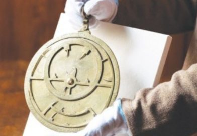 El celular de Dios: descubrieron un ‘smartphone’ de más de 1.000 años