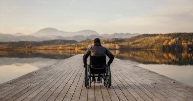 Una joven con ELA vuelve a caminar tras un tratamiento experimental que muestra una recuperación ‘sin precedentes’
