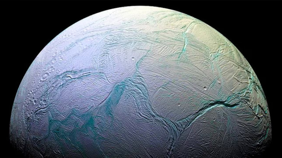 Un nuevo hallazgo confirma la posibilidad de vida en la luna Encélado