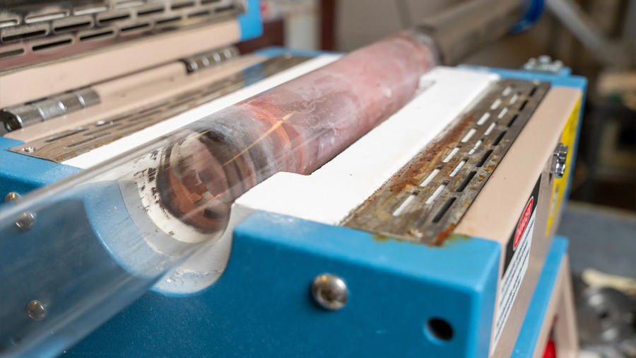 Investigadores de Estados Unidos crean el primer gel metálico del mundo: el hallazgo abre la puerta a baterías más seguras