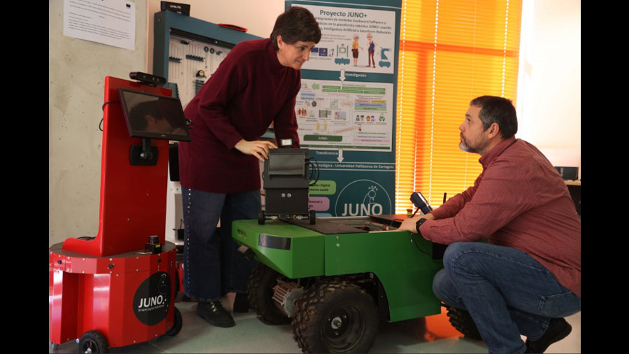 Investigadores de la UPCT crean un robot para monitorizar la calidad ambiental en el Puerto de Cartagena