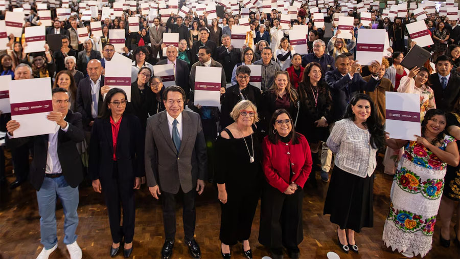 Ingenieras y científicas: más de la mitad de los títulos profesionales en 2025 fueron para mujeres