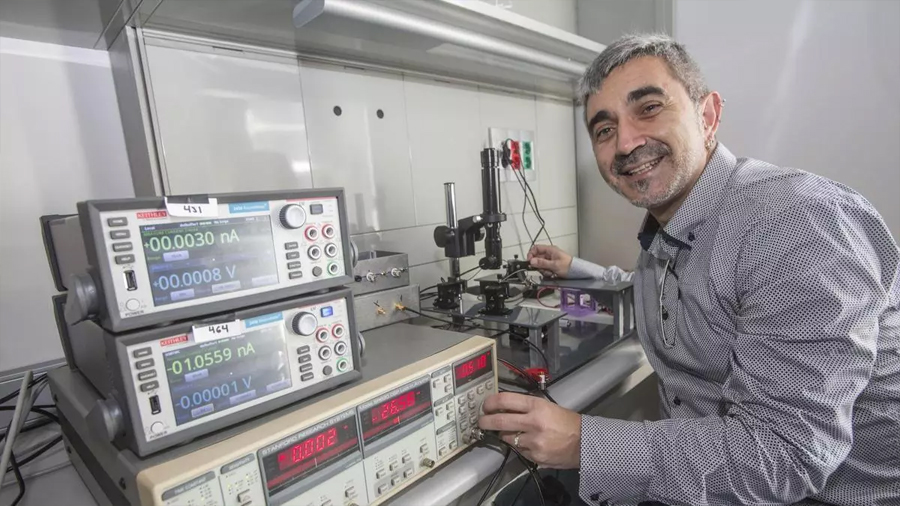 Investigadores de la UA descubren una respuesta magnética inesperada que podría abaratar la electrónica del futuro