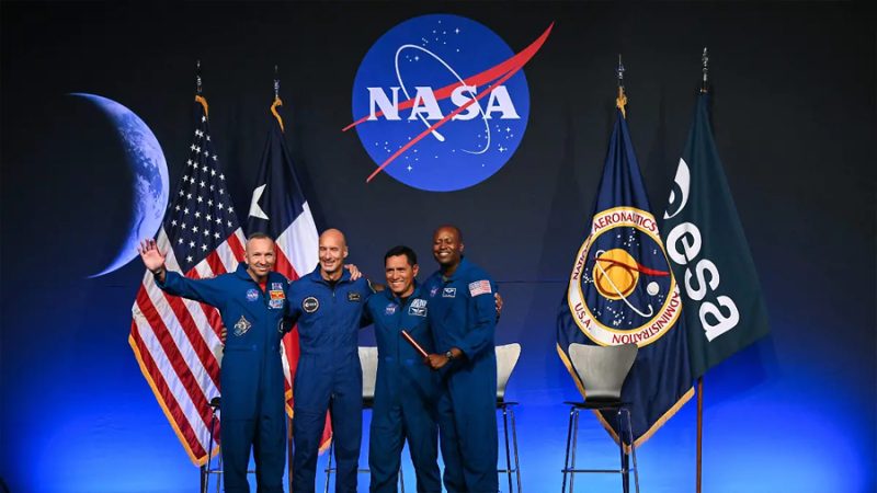 Artemis III llevará por primera vez a un astronauta italiano y un hijo de salvadoreños a la Luna
