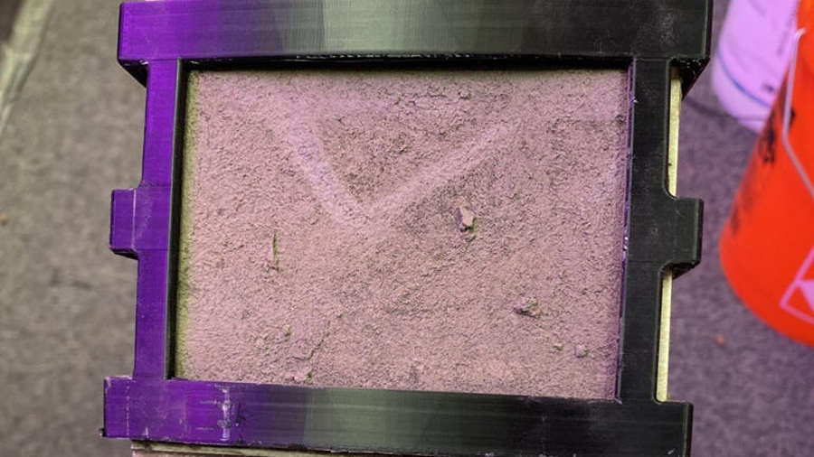 EU da otra vuelta de tuerca: investigadores crean una batería que produce energía a partir de los microbios del suelo