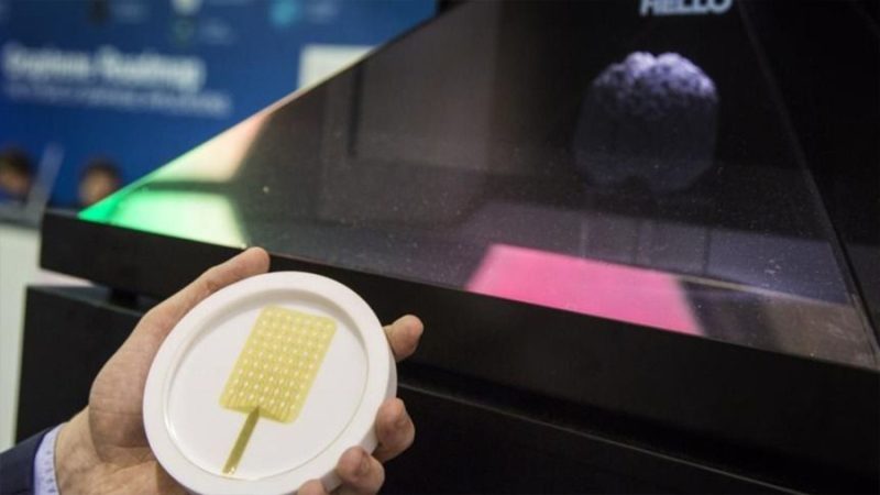 Desarrollan un implante que lee y modula el cerebro para tratar patologías nerviosas