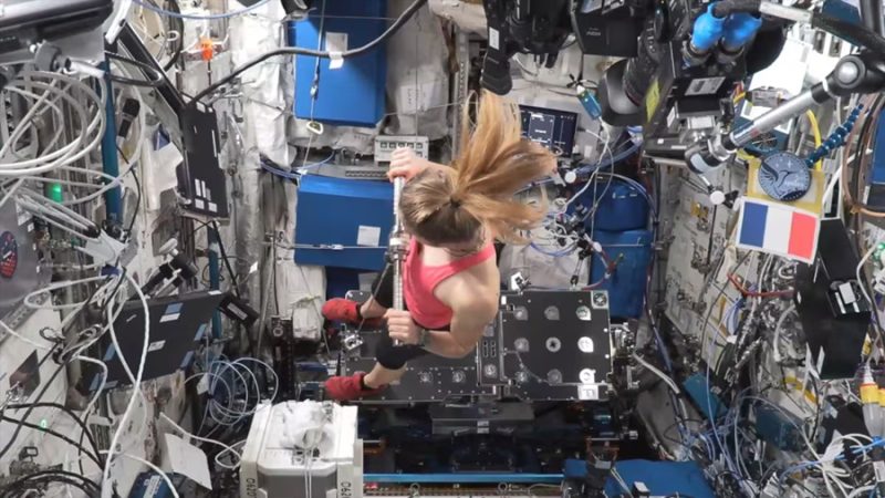 Sophie Adenot prueba en el espacio un nuevo sistema de ejercicio que ayudará a mantener la salud de los astronautas