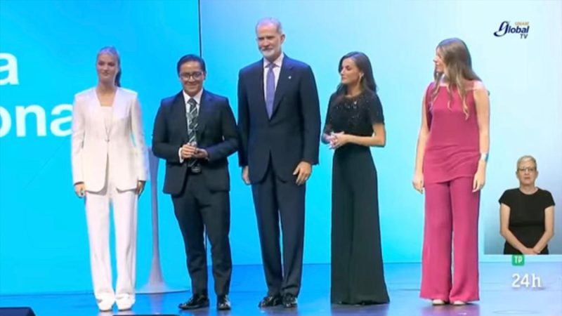 Joven mexicano conquista la ciencia y recibe premio en España