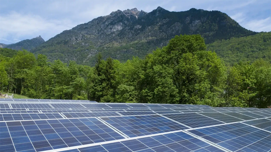 Paneles solares lideran la revolución energética de México hacia 2030