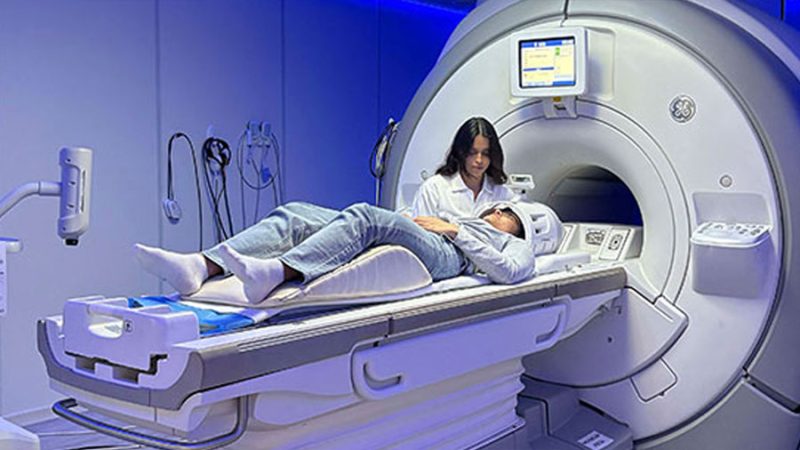 Investigadores de la UNAM desarrollan un método de resonancia magnética capaz de distinguir fibras nerviosas degeneradas en el glaucoma
