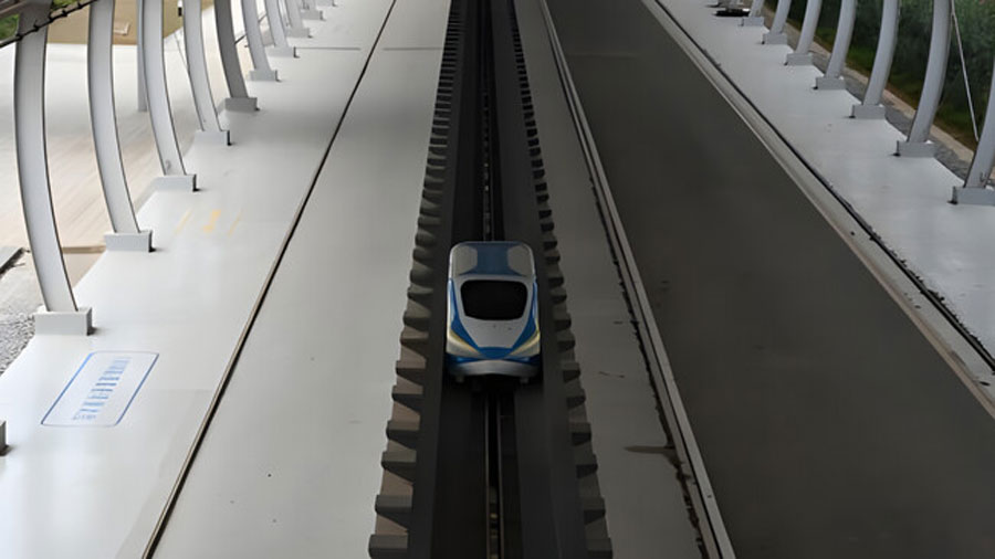 Un tren en China ha alcanzado los 800 km/h. Un nuevo récord para la tecnología de levitación magnética