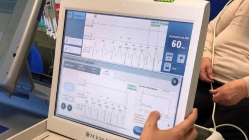 Desarrollan un marcapasos sin batería que se carga con los latidos del corazón de los pacientes