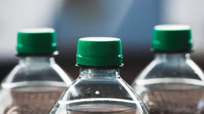 Los científicos crean una cápsula que detecta si el agua está contaminada y la desinfecta sin electricidad ni productos químicos