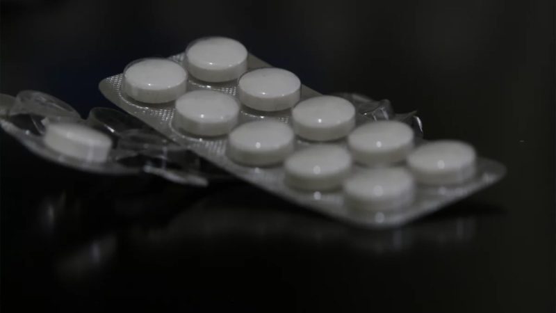 Un material de origen renovable logra que el ibuprofeno se disuelva 27 veces más en agua