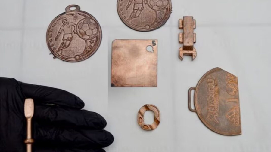 Científicos platenses del Conicet crean un método seguro que elimina el cianuro en metales