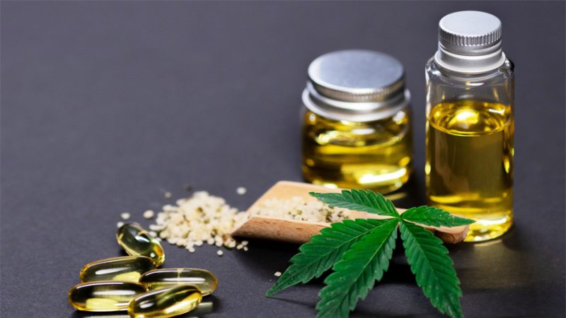Cápsulas blandas de CBD vs. aceite de CBD: ¿cuál es mejor para tu rutina de bienestar?