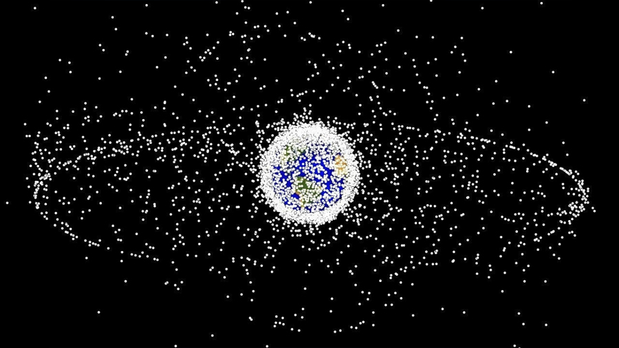 Un enjambre de robots para limpiar el espacio: así es la tecnología española que busca acabar con la basura espacial